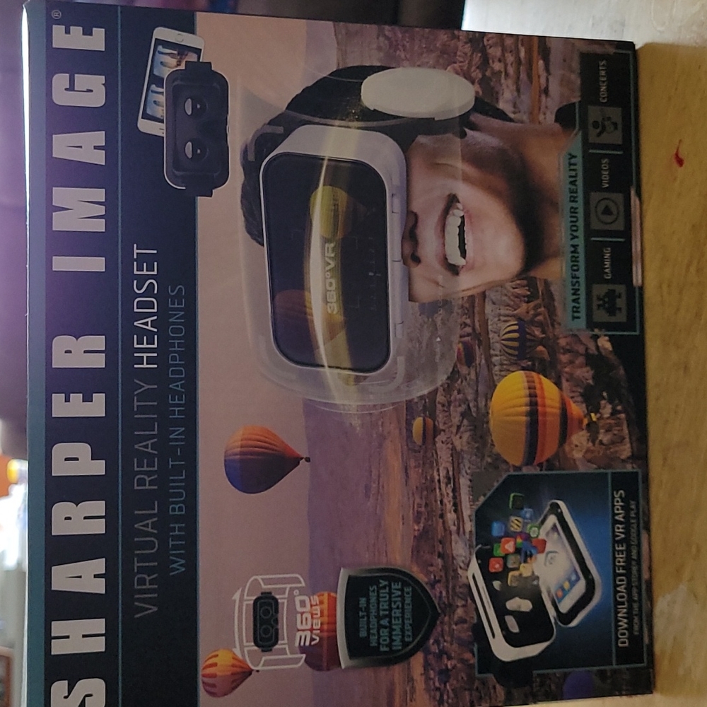 Virtual headset- Going to donation box 11/14/22